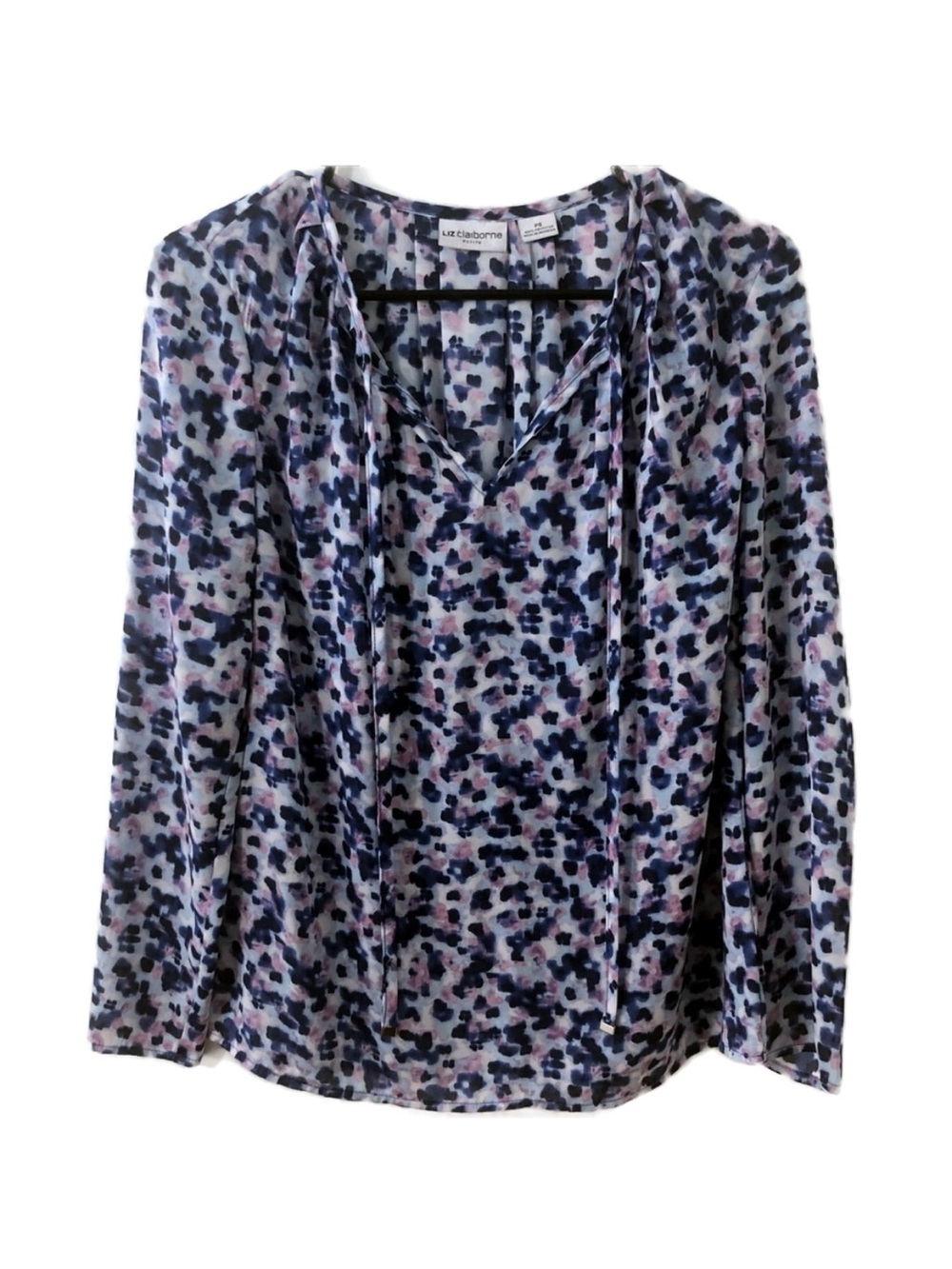 Liz Claiborne Long Sleeve Multicolored Watercolor Floral Tie Accent Blouse Vneck
